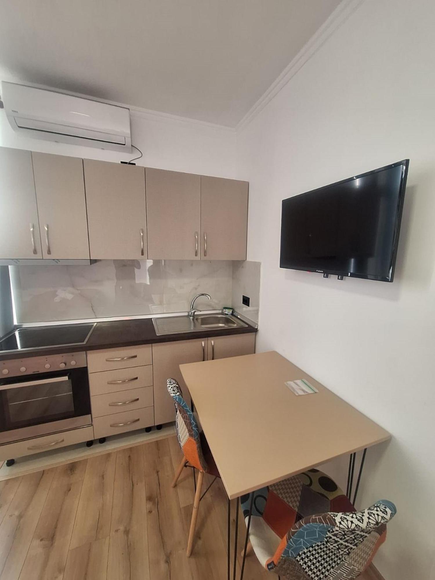 Albania Apartment Comfort Near Tirana City Center Eksteriør bilde